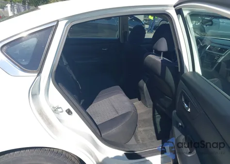 2018 Nissan Altima 2.5 S z USA, uszkodzony, nr VIN 1N4AL3APXJC104834